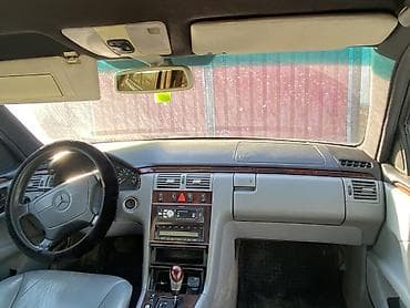 audi 2 6: Mercedes-Benz E-Class: 1997 г., 3.2 л, Автомат, Бензин, Седан — 2