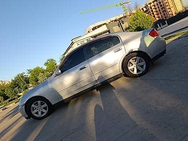 Nissan Skyline: 2002 г., 2.5 л, Автомат, Бензин, Седан — 3