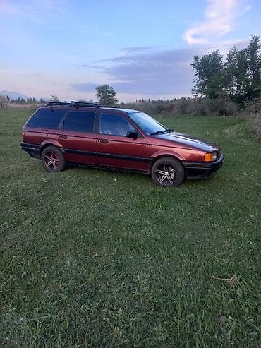 step rf3: Volkswagen Passat Variant: 1991 г., Универсал — 3