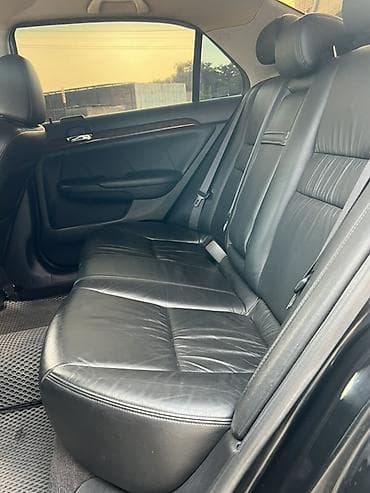 Продажа авто: Honda Accord: 2003 г., Седан — 10