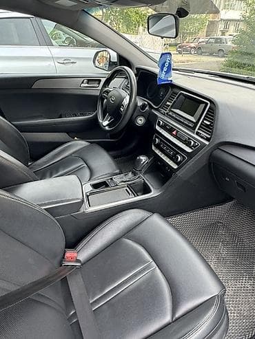 chevrolet trax: Hyundai Sonata: 2017 г., Автомат, Газ, Седан — 5