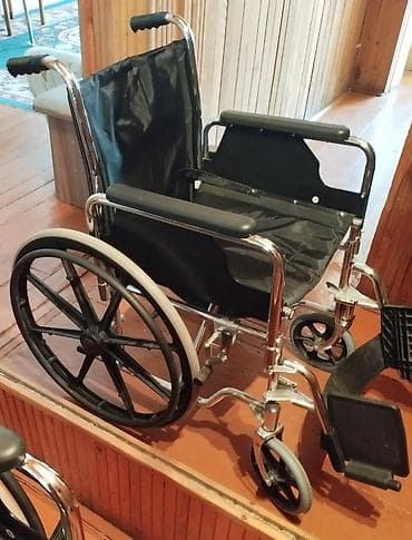 Инвалидная коляска с ручным приводом - Рама из хромированной стали