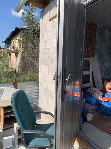 сандык бишкек: Үйлөр жана батирлер үчүн эшик, Металлдан, Бир эшиктуу, Оң кол, түсү - Боз — 8
