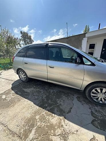 mercedes e500: Toyota : 1999 г., 2 л, Автомат, Бензин, Минивэн — 4