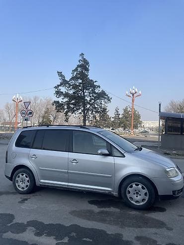Volkswagen: Volkswagen Touran: 2004 г., 1.9 л, Механика, Дизель, Универсал — 3