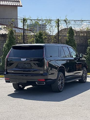 escalade: Cadillac Escalade: 2021 г., 6.2 л, Автомат, Бензин, Внедорожник — 4
