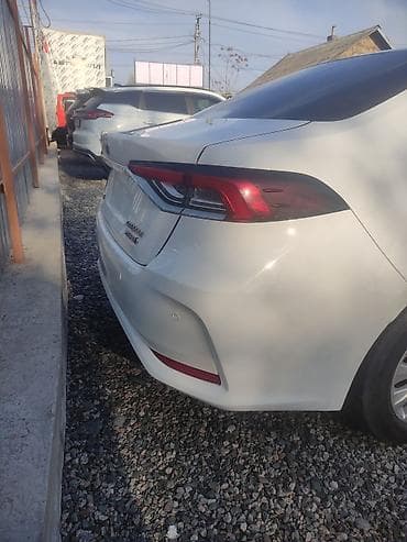 corolla s: Toyota Corolla: 2022 г., 1.8 л, Автомат, Гибрид, Седан — 4