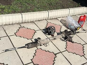 петля багажника: Рулевая рейка Toyota — 1