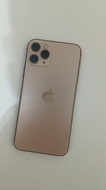 iphone 19: IPhone 11 Pro, Б/у, 64 ГБ, Золотой, Чехол, 84 % — 2