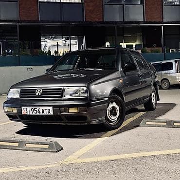 golf 2 8: Volkswagen Vento: 1994 г., 1.8 л, Ручные, Бензин, Седан — 2