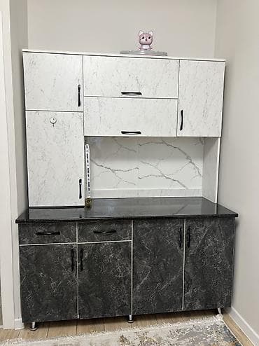 Балдар эмереги: Срочно ! Продаю кухонный гарнитур. Состояние отличное,,качество — 2