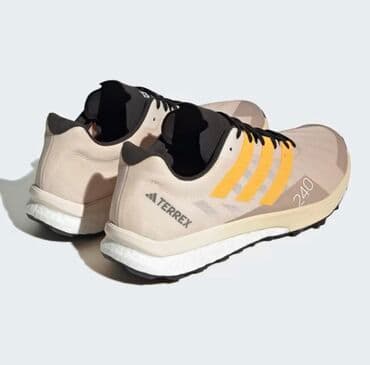 ultra boost: ADIDAS. КРОССОВКИ ДЛЯ БЕГА НА СВЕРХДЛИННЫЕ ДИСТАНЦИИ. Найдите свое — 2