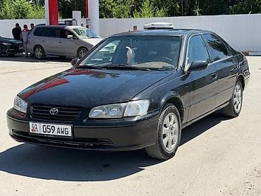 аудио касета: Toyota Camry: 1998 г., 3 л, Автомат, Бензин, Седан — 3