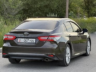 crown 2018: Toyota Camry: 2018 г., 2.5 л, Бензин — 6