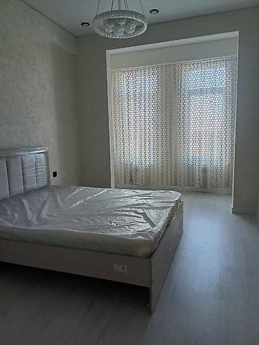 2 бөлмө, Менчик ээси, Толугу менен эмереги бар