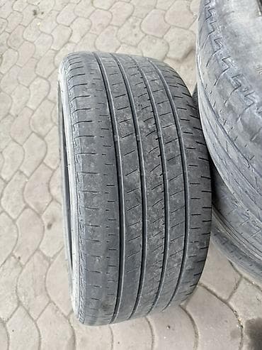 285 35 20: Шины 235 / 45 / R 18, Лето, Б/у, Легковые, Bridgestone — 1