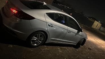 авто обогреватели: Hyundai Elantra: 2019 г., 2 л, Автомат, Бензин, Седан — 3