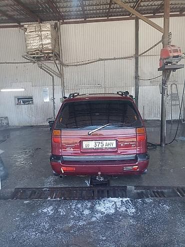 devo matiz: Mitsubishi Space Wagon: 1996 г., 2 л, Механика, Газ, Минивэн — 4