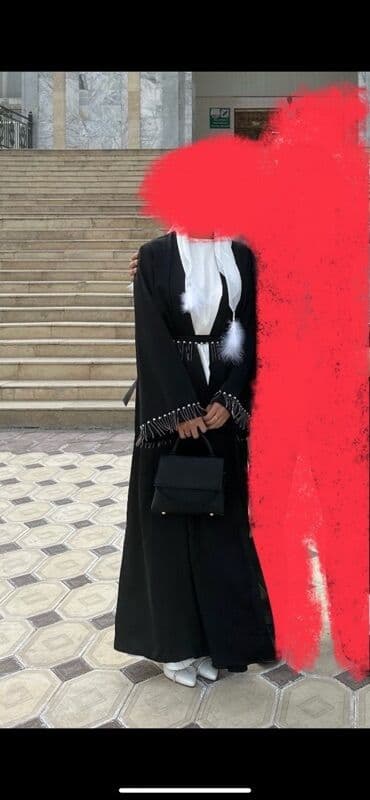 хиджаб для детей: Абая черного цвета с декоративной отделкой. - Фасон: свободный прямой — 1