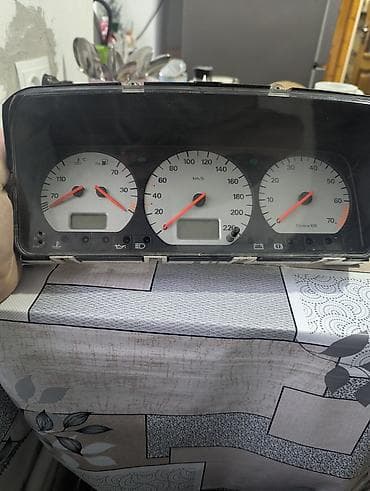 Щиток приборов Volkswagen