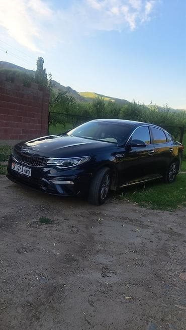300 000: Kia K5: 2018 г., 2 л, Автомат, Газ, Седан — 2