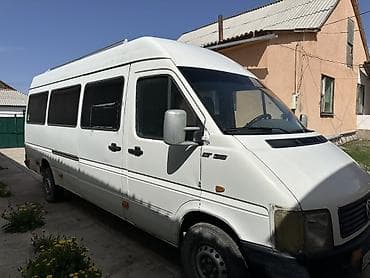пассаь: Volkswagen : 2001 г., Бус — 2