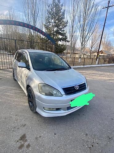 степ вагон 2: Toyota Ipsum: 2002 г., 2.4 л, Автомат, Газ, Универсал — 5
