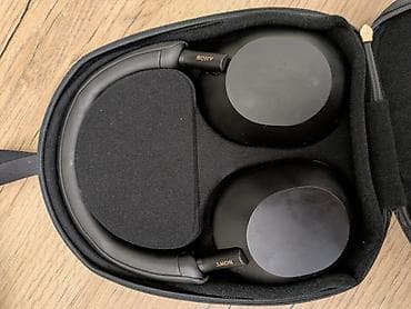 web camera: Беспроводные накладные наушники, Sony, Б/у — 4