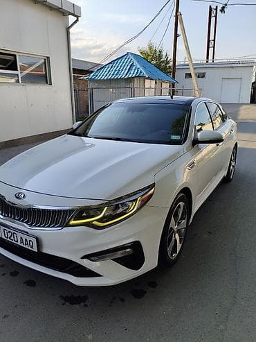 Kia Optima: 2018 г., Седан