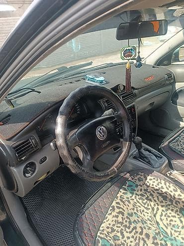 8: Volkswagen Passat: 1998 г., 1.8 л, Механика, Бензин, Седан — 4