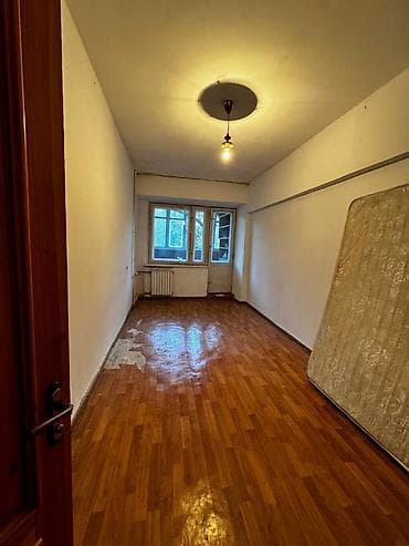 3комнатные: Бишкек Продаётся 3-комнатная квартира. 📍 Район: пересечение ул — 5