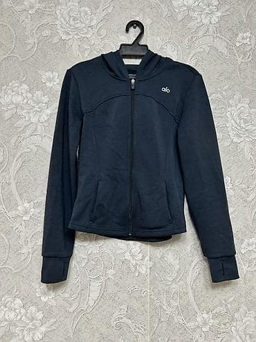 tech flis: Костюм Alo: худи на молнии + брюки - Бренд: Alo (логотип на худи и — 1