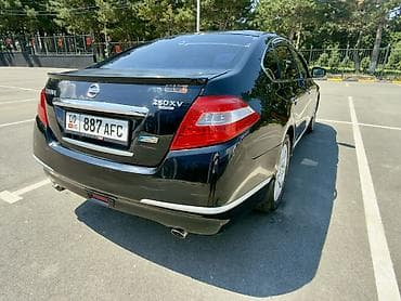 id 4: Nissan Teana: 2010 г., 2.5 л, Вариатор, Бензин, Седан — 2