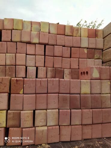 Пустотелый, дырчатый, Жженый кирпич, Полублок, 250×120×90 at lalafo.kg Пустотелый, дырчатый, Жженый кирпич, Полублок, 250×120×90