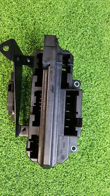 e 34 bmv: Блок предохранитель Е65 Год 2003 В отличном состоянии, очень большой — 4