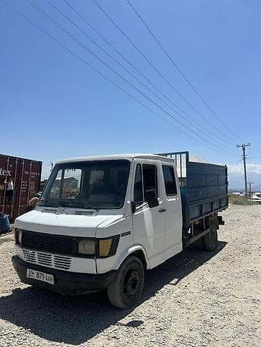 285 30 19: Грузовик, Mercedes-Benz, Дубль, 4 т, Б/у — 6
