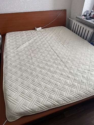 Брусчатка, тротуар плиткасы: Эки кишилик керебет, Колдонулган, Матрасы бар, Бөлүп төлөө менен, узуну - 220 см — 1