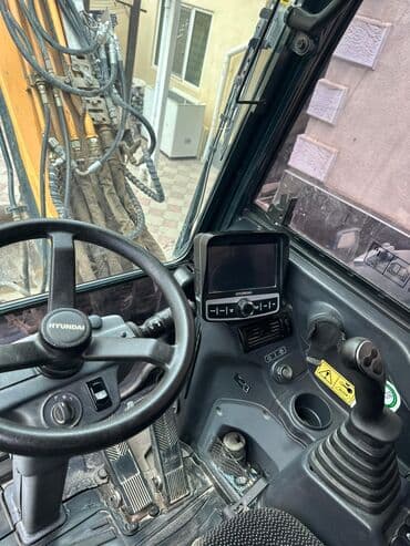 полировычный машынка: Экскаватор, Hyundai, 2017 г., Колесный — 10