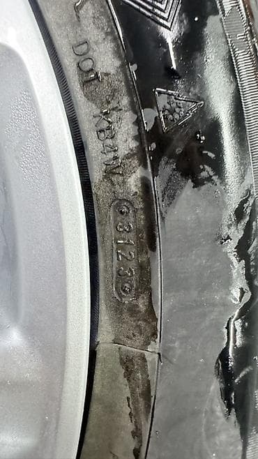 rav 4 2016: Зимняя шина 245/55 R19, индекс нагрузки 103T. Особенности: - Размер — 3