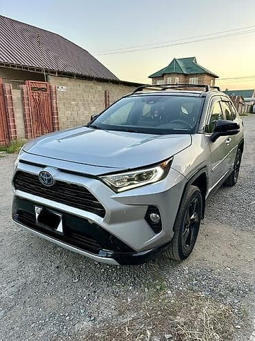 corolla s: Toyota RAV4: 2021 г., 2.5 л, Гибрид, Кроссовер — 2