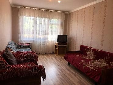Батирлер: 2 бөлмө, 40 м², 8-мкр 104-серия, 4 кабат, Эски ремонт — 1