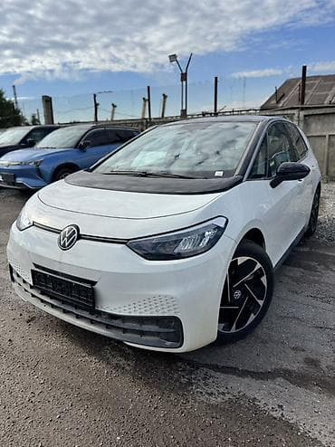 Volkswagen ID.3: 2025 г., Электромобиль, Хэтчбэк
