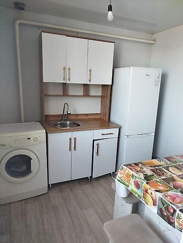 комната для семейных: Сдается светлая студия/комната с отдельной кухонной зоной и базовой — 3