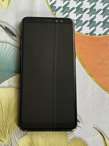 fifa23 ps4: Смартфон Samsung Galaxy A8 (2018), черный - Экран 5.6" Super AMOLED — 1