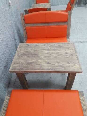 Посуда и кухонный инвентарь: Продаю мебель для кафе, бара, кофейни. Дуб, массив. Состояние новой — 2