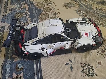 Игрушки: LEGO Technic Porsche 911 RSR (модель спортивного болида 911 RSR) - — 4