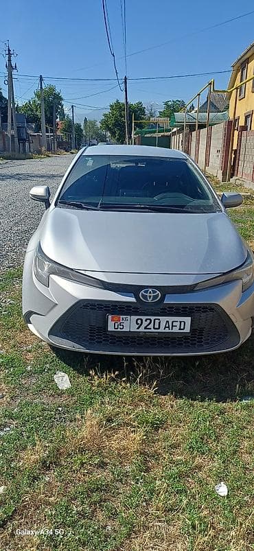 Унаа: Toyota Corolla: 2020 г., 1.8 л, Автомат, Гибрид, Седан — 2