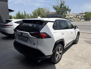 prius plus: Toyota RAV4: 2021 г., 2.5 л, Вариатор, Гибрид, Кроссовер — 7
