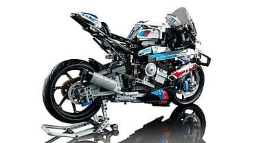 Игрушки: 🏍️ BMW M 1000 RR — точность в каждом элементе С led освещеним 🔥 3100 — 3