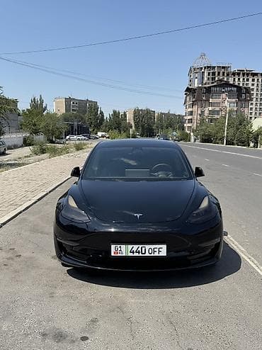 265 65 18: Tesla Model 3: 2021 г., Автомат, Электромобиль, Седан — 2